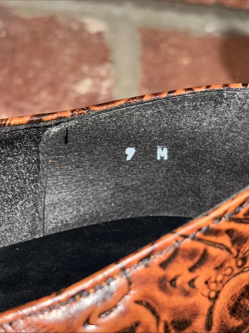 Vintage Tic Tac Toes Embossed Tooled Leather Floral Detail Made in USA Size 9